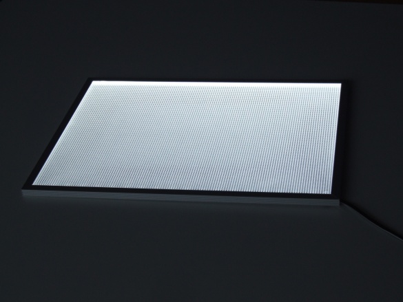 Plexisklo Leddex Lumaire LGP Edge