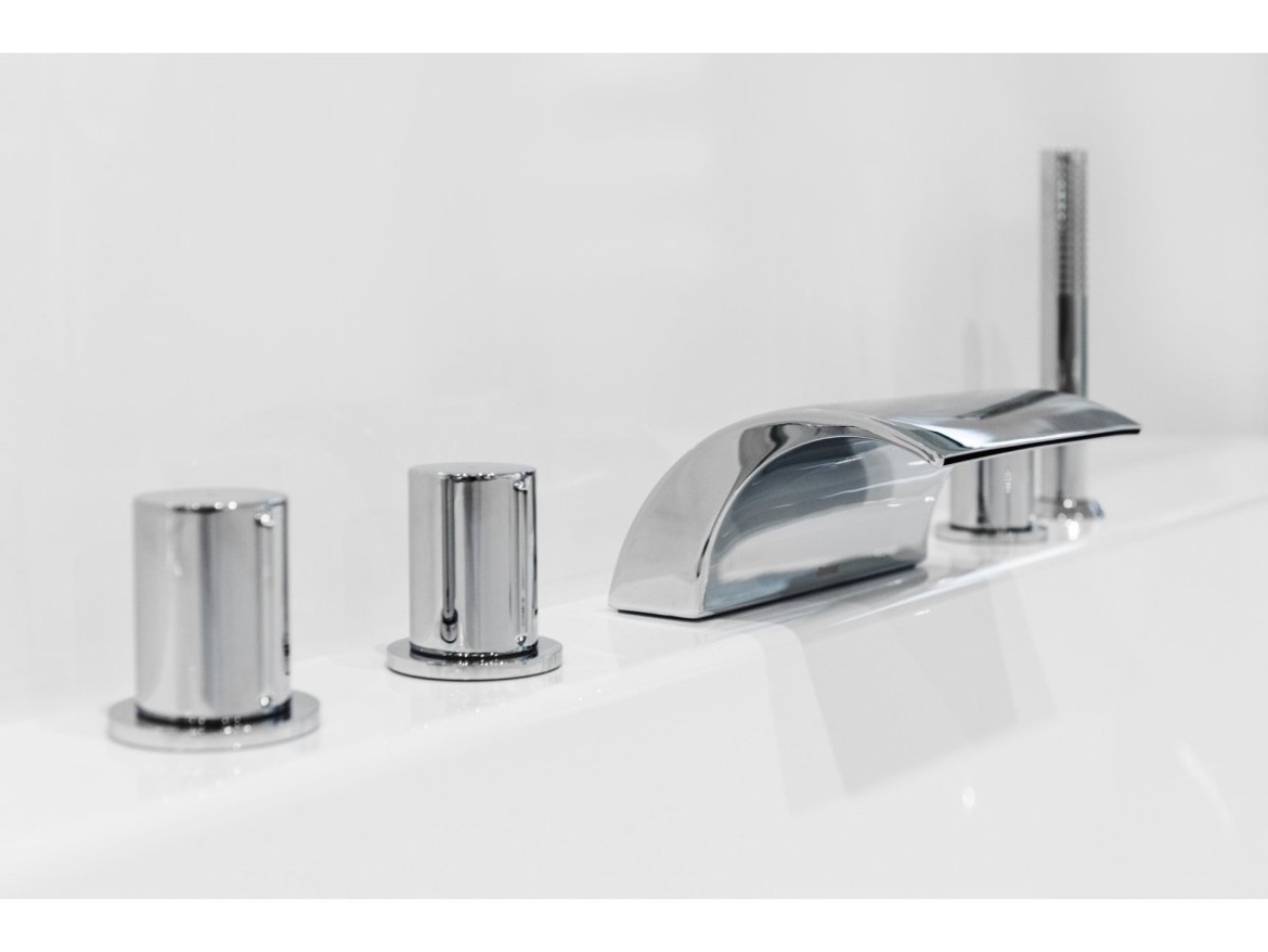 Ravak WF 025.00CR Vaňová 5-otvorová batéria na okraj vane so sprchovým setom, napúšťanie vodopád, chróm