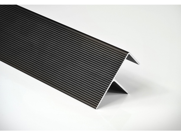 Počáteční a koncový okopový ALU F Elox Deceuninck