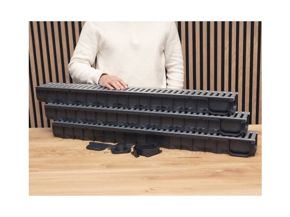 Covernit Plastový odtokový žlab A15 s pozinkovanou mříží (set 3 ks)