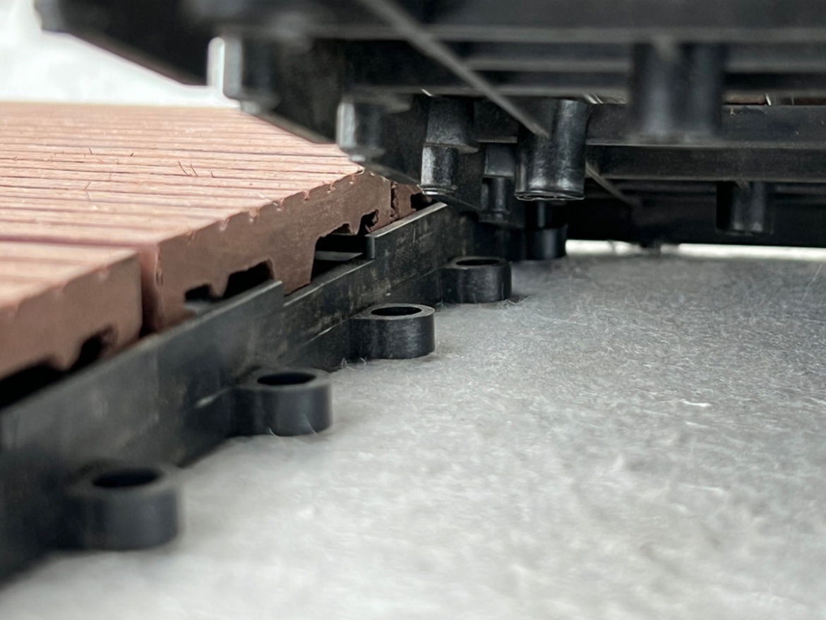 Terasová dlažba Covernit WPC Technodeck