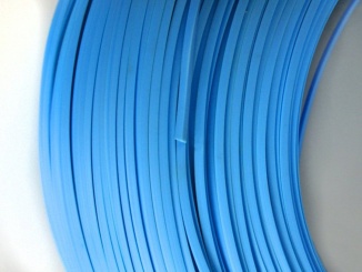 Polypropylen (PP-C) –  Svařovací drát PP-C trojúhelník Röchling karibská modrá, trojúhelník, 5,7 mm, 5 kg