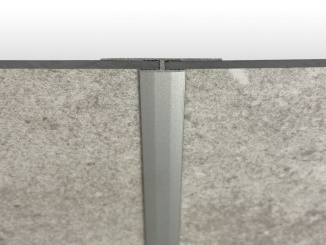 Příslušenství –  Kronospan Rocko hliníkový T profil