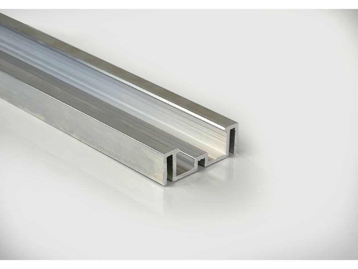 Podkladový hliníkový profil nenosný Deceuninck