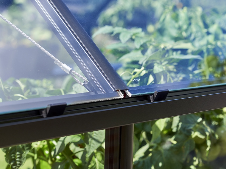 Klasszikus üvegház Halls Qube