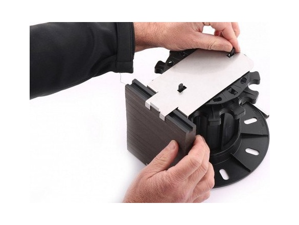 Covernit Klipy pro boční ukončení terasy Arkimede