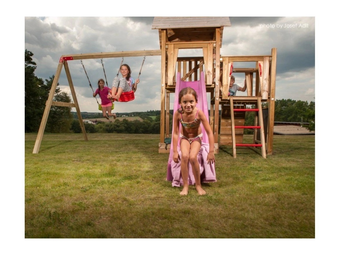 Dětské hřiště se skluzavkou a houpačkou Česká Manufaktura Matýsek