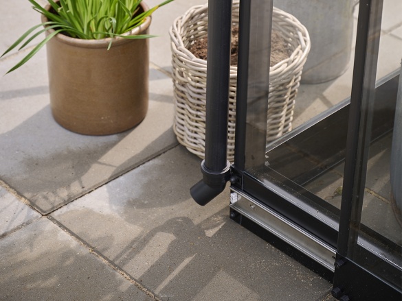 Altán Halls Qube Square