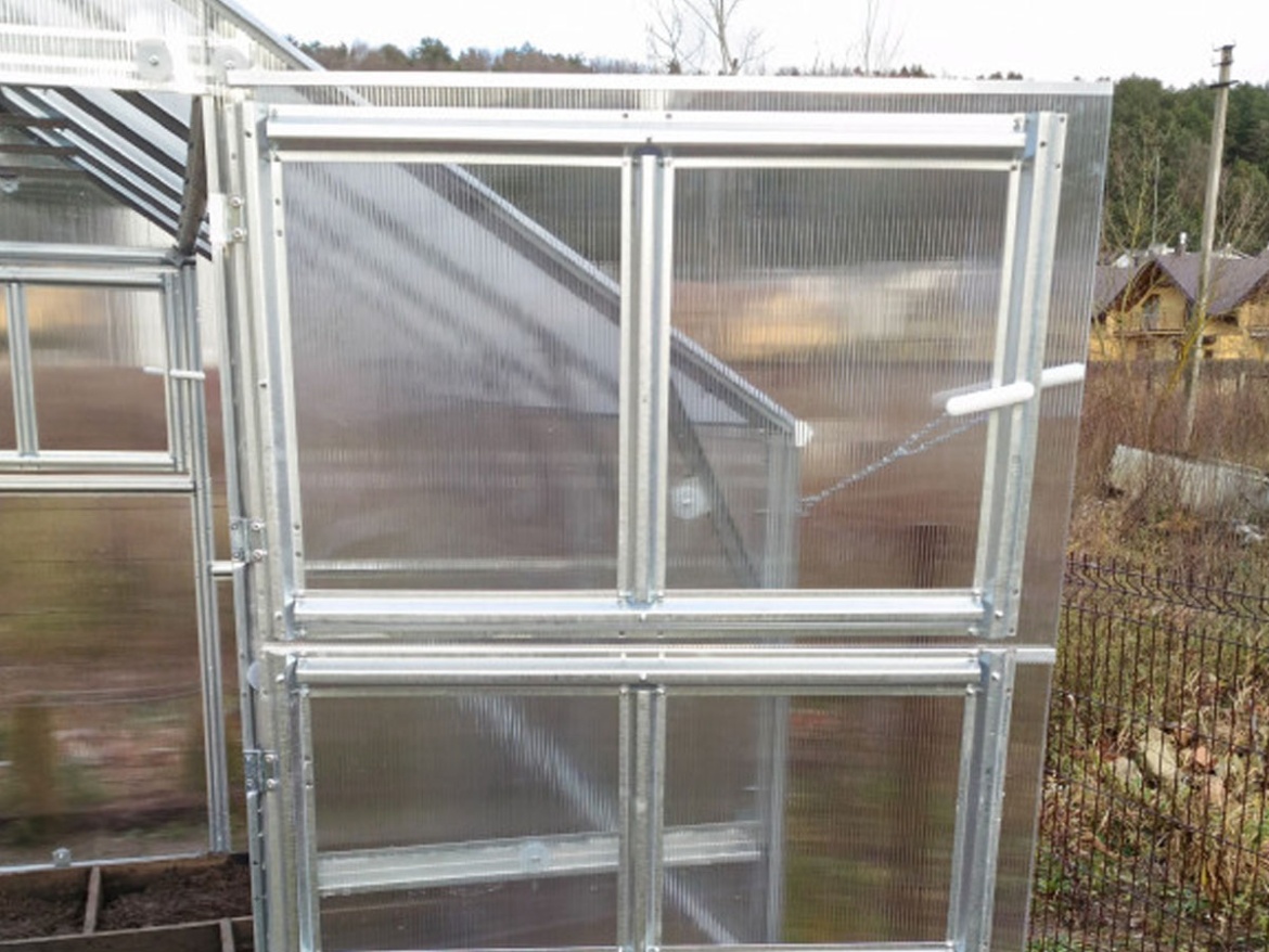 Skleník Covernit House