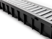 Plastový žlab s pozinkovanou mříží Gutta A15 set