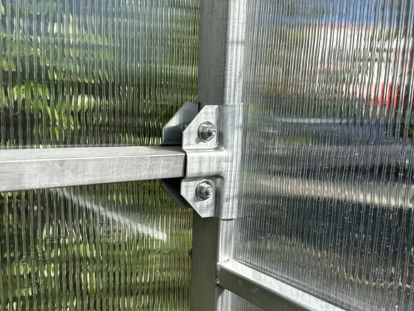 Skleník z polykarbonátu Scobax Alto Pro