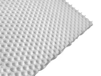 Zatravňovací dlažba Covernit –  Štěrková tvárnice Covergrid Gravel 80 x 112 x 3 cm bílá