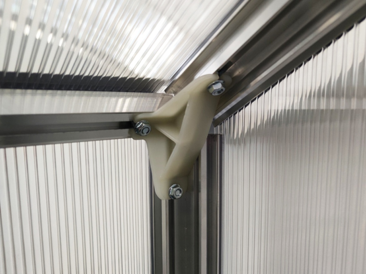 Zahradní skleník z polykarbonátu Gutta Gardentec F