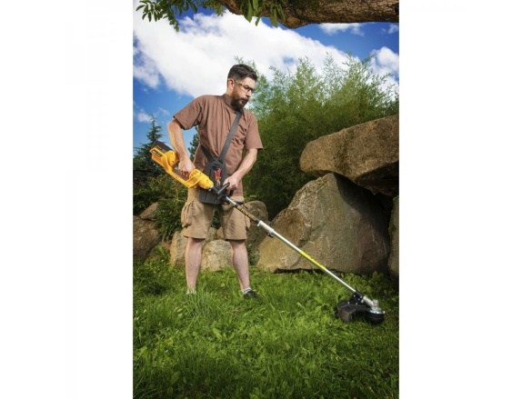 Křovinořez s aku motorem 40 V (bez baterie a nabíječky) Riwall PRO RABC 2540i