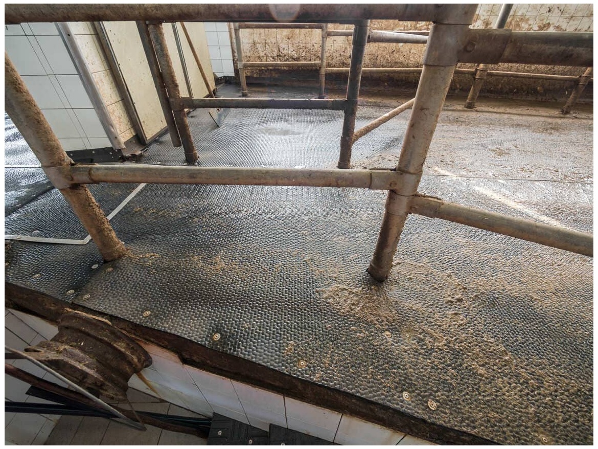 Gumová podlahovina s kladivkovým profilom KSK-BELT Hammer