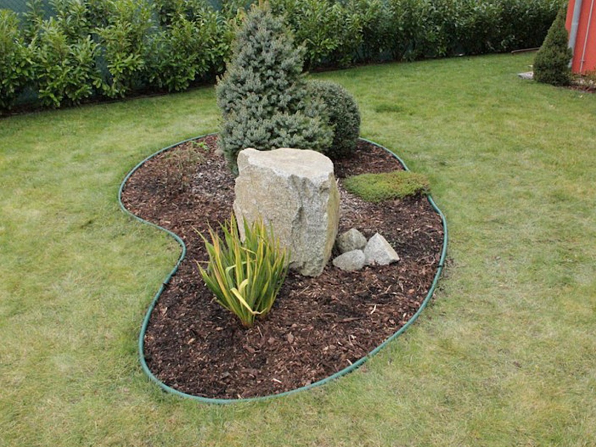 Neviditeľný obrubník Grate Garden Diamond