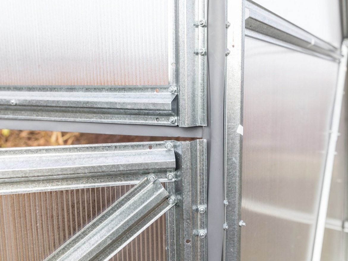 Skleník Volya LLC Econom