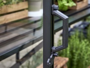 Üvegház Halls Qube