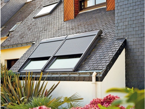 Venkovní roleta na solární ovládání Velux SSL