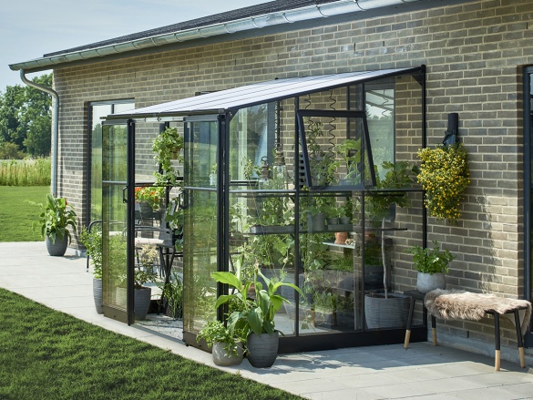 Üvegház a falhoz Halls Qube Lean-to