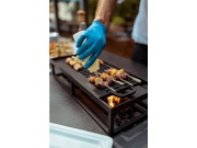 Litinová pánev s podstavcem MAX