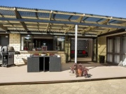 Polykarbonátová trapézová deska Palram Suntuf