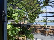 Klasický skleník na podezdívce Juliana Premium On-wall