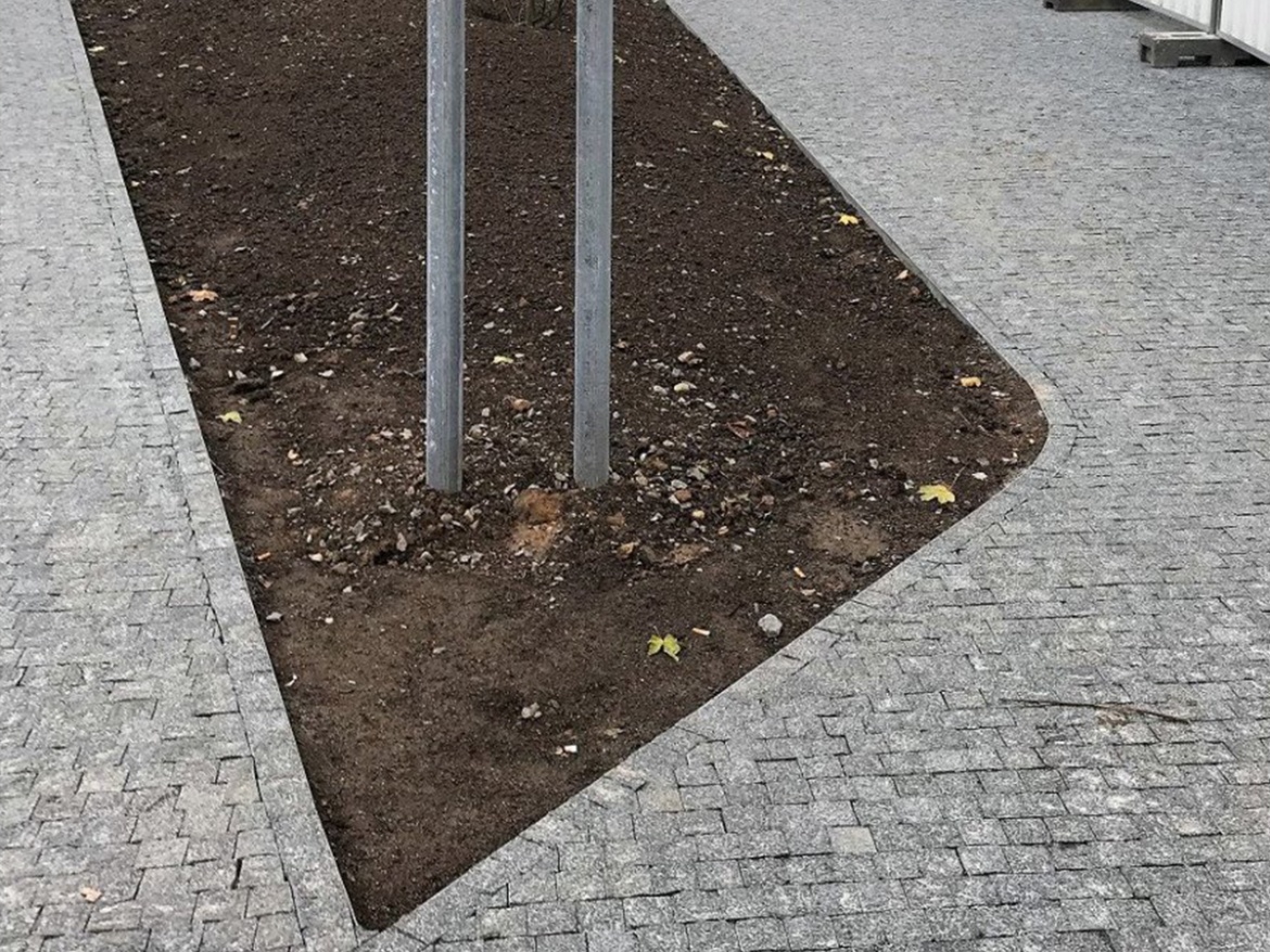 Neviditelný obrubník Scobax Silverline