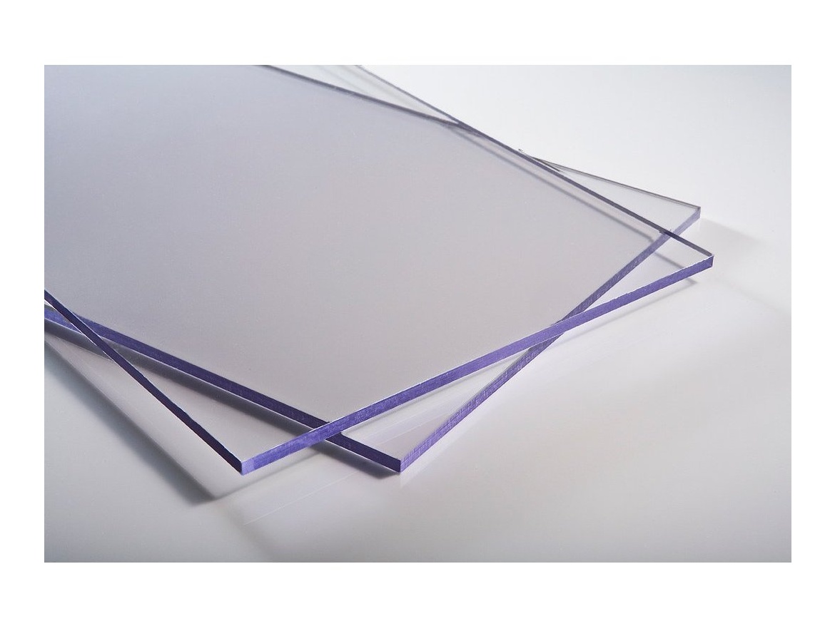 Plný polykarbonát čirý 10 mm s tvrzeným povrchem