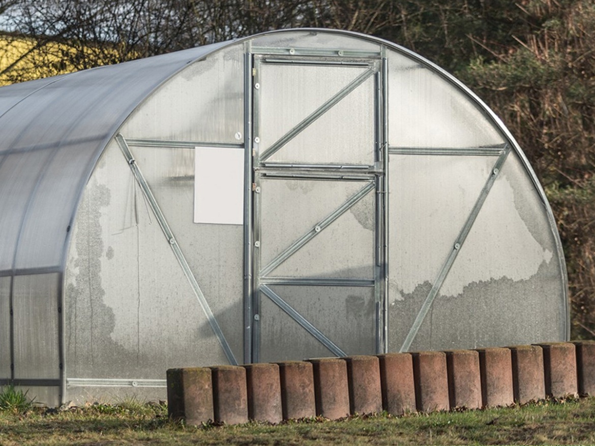 Zahradní skleník z polykarbonátu Gutta Atlas
