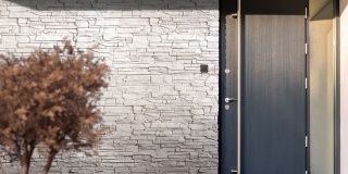 Hogyan kell felszerelni a csempéket?