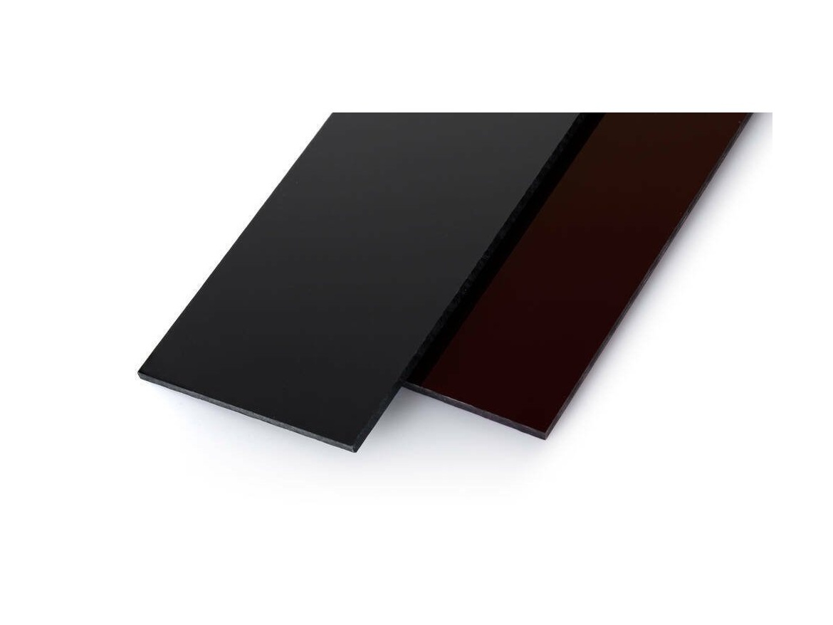 Polykarbonátové desky pro svařovací boxy Arla Plast