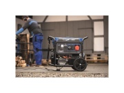 5500 W-os keretgenerátor AVR szabályozással és elektromos indítással Scheppach SG 7100x