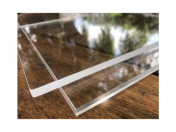 Crylux Plexisklo 2 mm - čirý