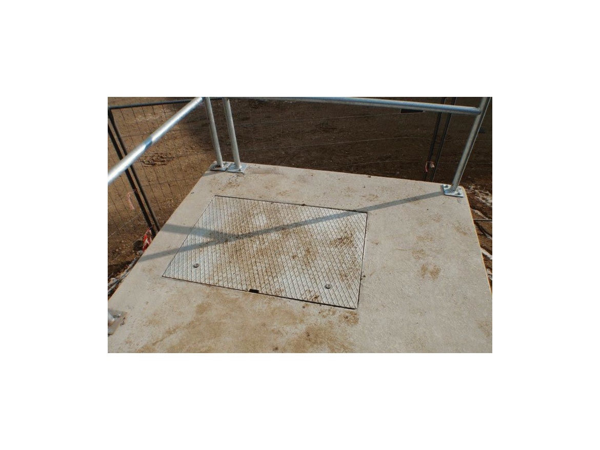 Samootevírací poklop Scobax Easy