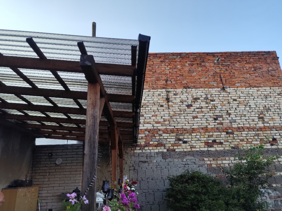 Montáže pergol, zimných záhrad a striešok