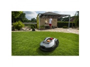 Robotická akumulátorová sekačka 900 m2 s možností ovládání přes WiFi nebo Bluetooth Riwall PRO RRM 950 APP