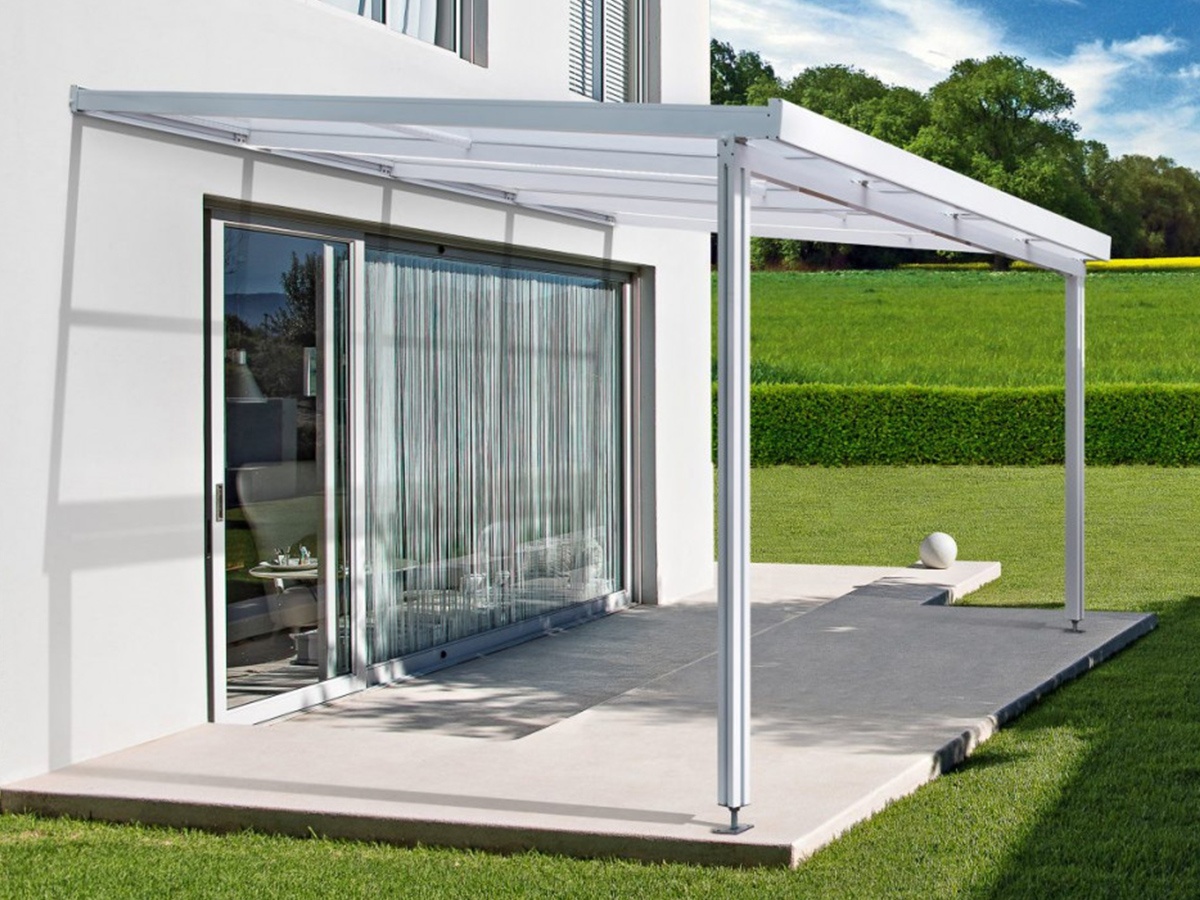 Hliníková pergola - čirý / bílá konstrukce Gutta Terrassendach Premium