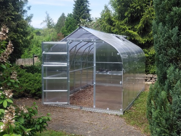 Profesionálna montáž skleníkov na kľúč