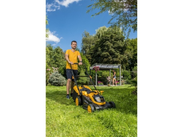 Akumulátorová trávna kosačka + 2x 4Ah batéria + 2x nabíjačka 20 V Riwall PRO RALM 3820 SET