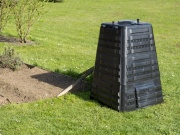 Hogyan válasszuk ki a megfelelő komposztálót