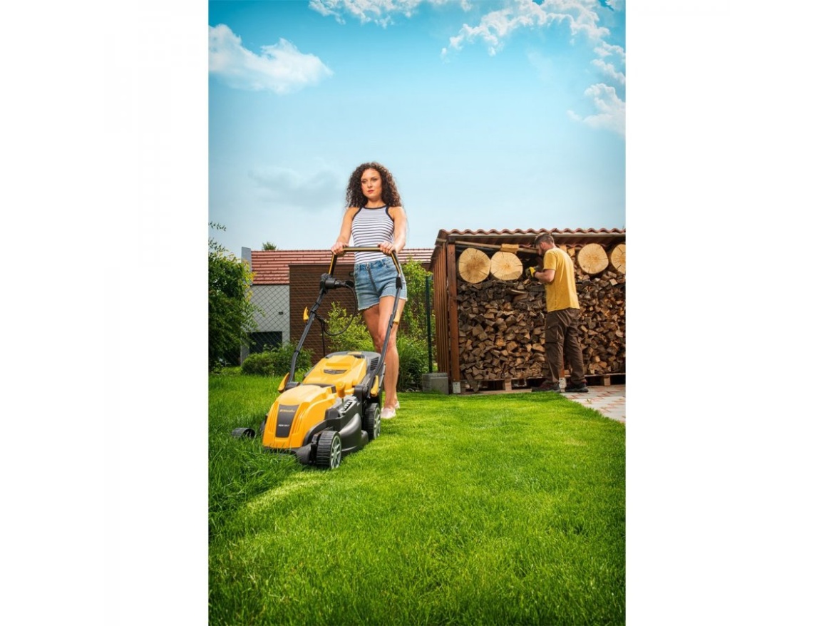 Travní sekačka s elektrickým motorem 2 v 1 Riwall PRO REM 3817