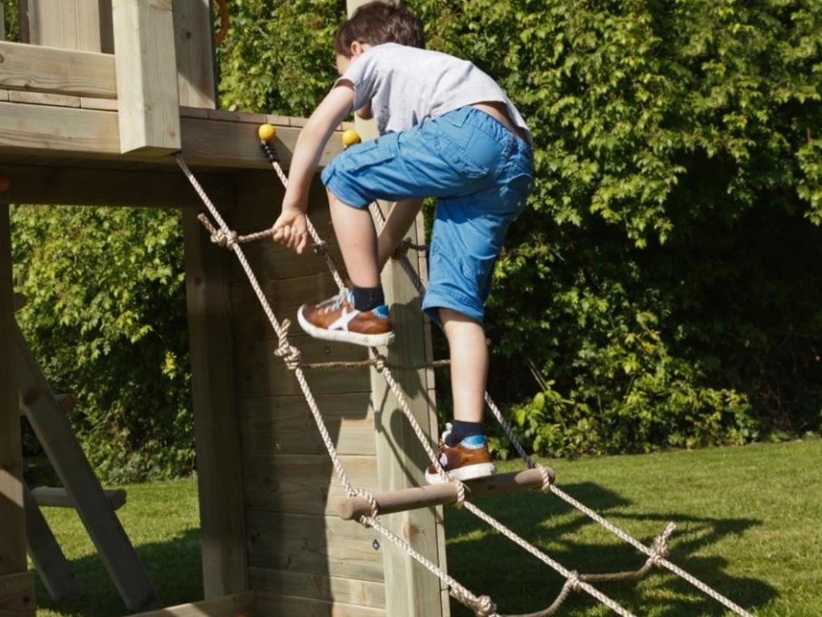 Gyermekjátszótér csúszdával Blue Rabbit Beach Hut