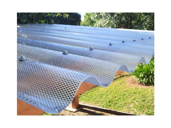 Polykarbonátová vlnitá deska  WBH STRONG - čirá Covernit Vlnitý polykarbonát WBH Strong čirý