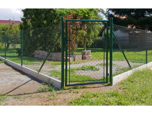 Jednokrídlová bránka Arepo