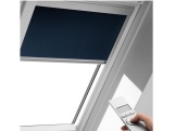 Žaluzie pro střešní okna s elektrickým dálkovým ovládáním Velux DML A