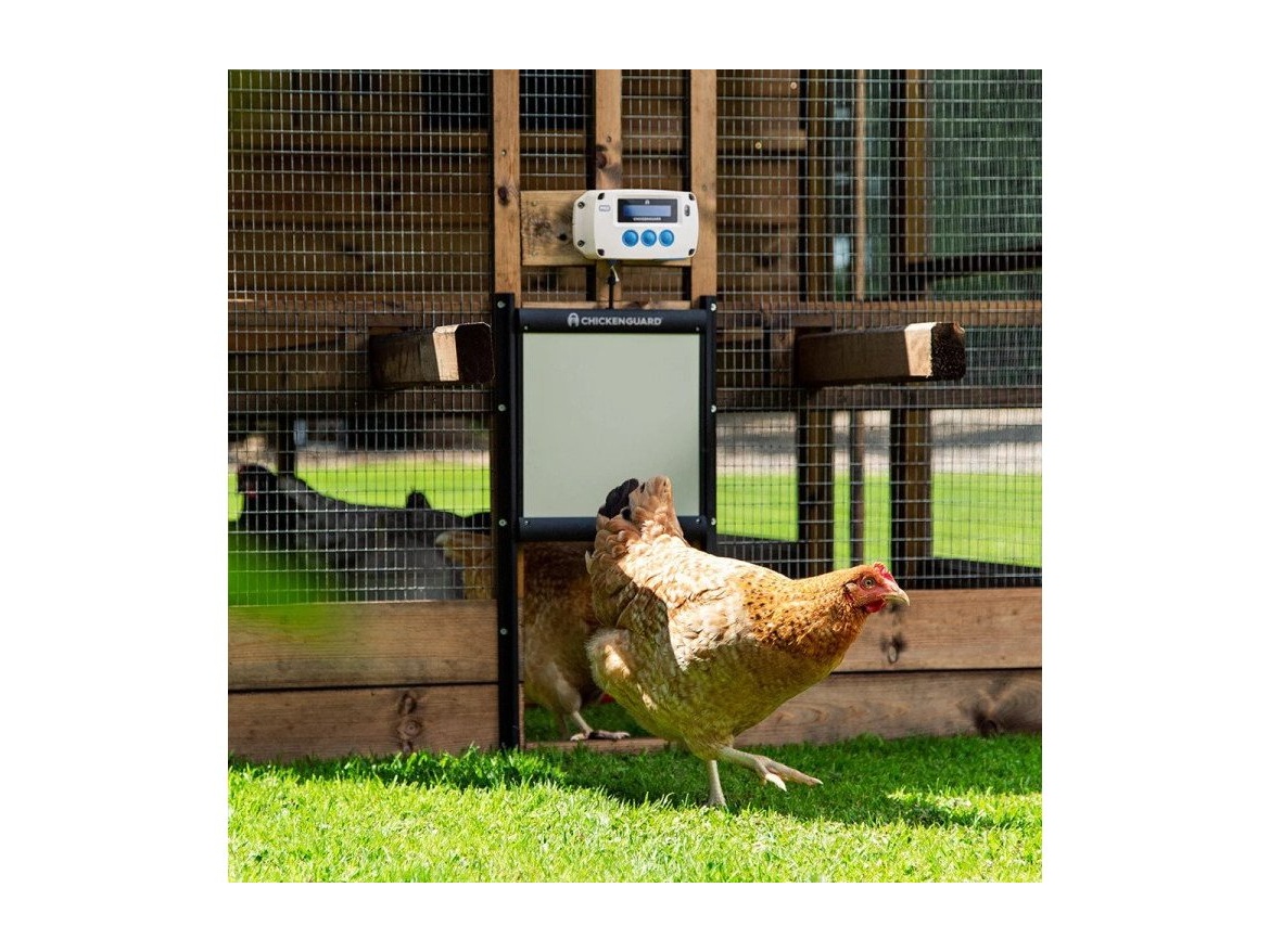 Scobax Komplet otevírání a zavírání kurníku CHICKEN GUARD PRO 25x30