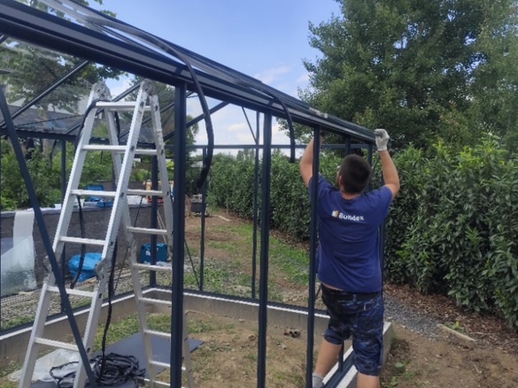 Profesionálna montáž skleníkov na kľúč