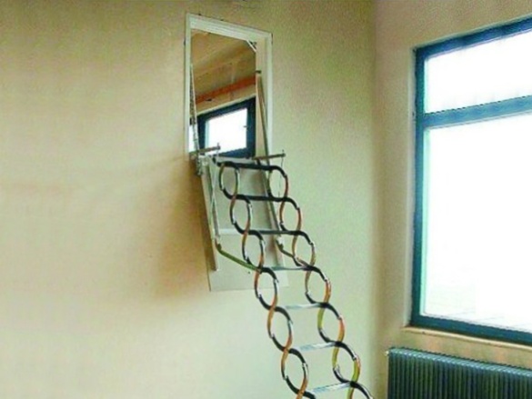 Stropné sťahovacie schody JAP Verticale