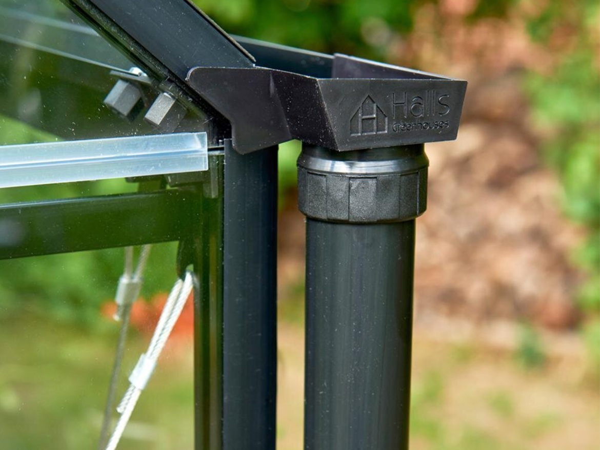 Halls Okapový svod Qube Lean to